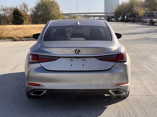 2019 Lexus ES 350 Base