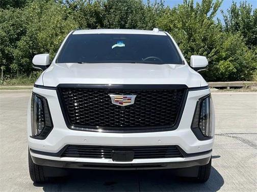 2025 Cadillac Escalade ESV Sport