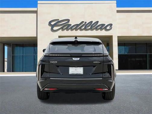 2025 Cadillac LYRIQ Luxury 1