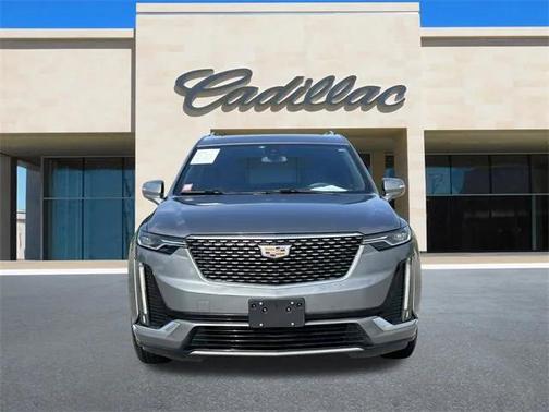 2022 Cadillac XT6 Luxury FWD