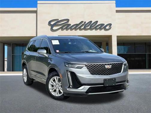 2022 Cadillac XT6 Luxury FWD