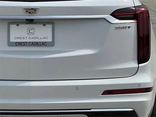 2025 Cadillac XT6 Luxury FWD