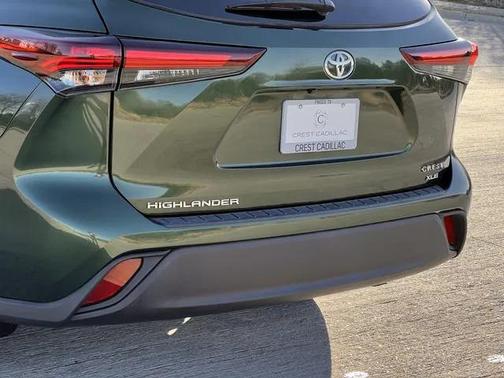 2024 Toyota Highlander XLE