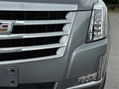 2020 Cadillac Escalade Premium Luxury
