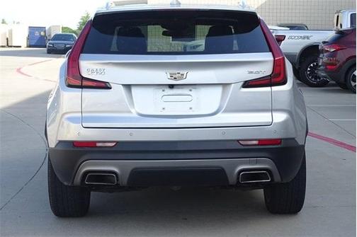 Photo 4 of 26 of 2019 Cadillac XT4 Premium Luxury