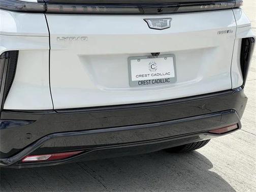 2025 Cadillac LYRIQ Sport 3