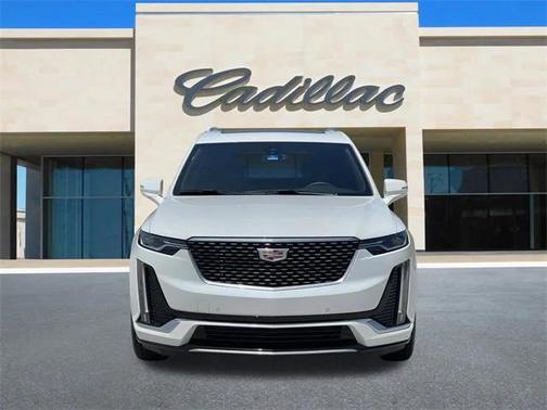 2023 Cadillac XT6 Luxury FWD