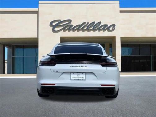 2020 Porsche Panamera GTS