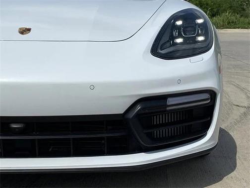 2020 Porsche Panamera GTS