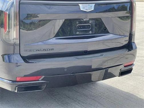 2022 Cadillac Escalade Premium Luxury Platinum