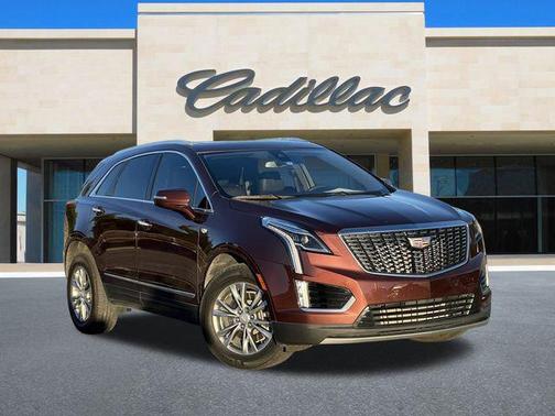 2022 Cadillac XT5 Premium Luxury
