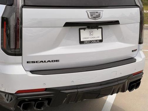 Vibrant White Tricoat 2026 Cadillac Escalade V-Series