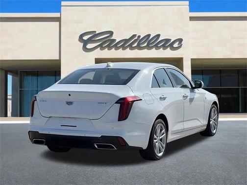 2022 Cadillac CT4 Luxury