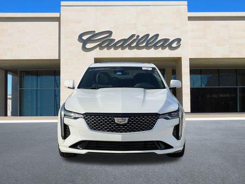 2022 Cadillac CT4 Luxury