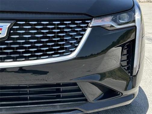 2025 Cadillac CT4 Luxury