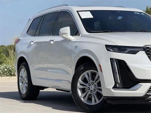 2024 Cadillac XT6 Luxury FWD