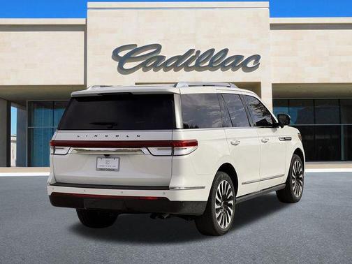 2023 Lincoln Navigator Black Label