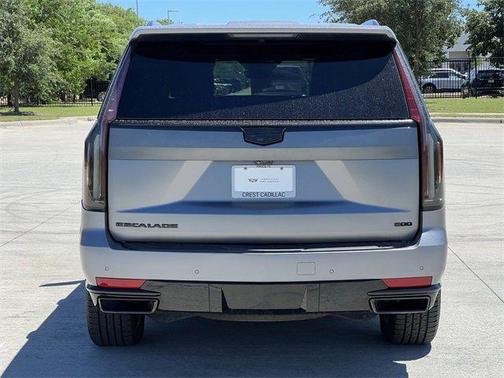 2022 Cadillac Escalade Sport