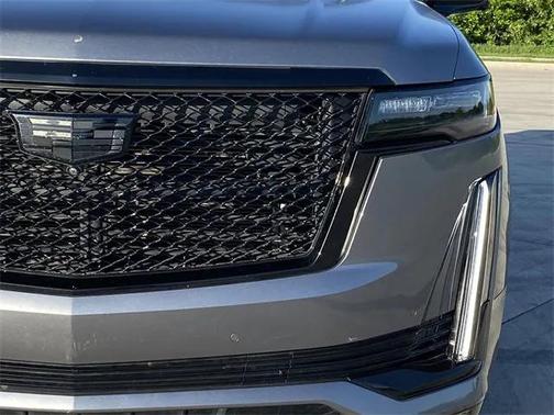 2022 Cadillac Escalade Sport