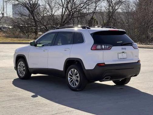 2022 Jeep Cherokee Latitude Lux