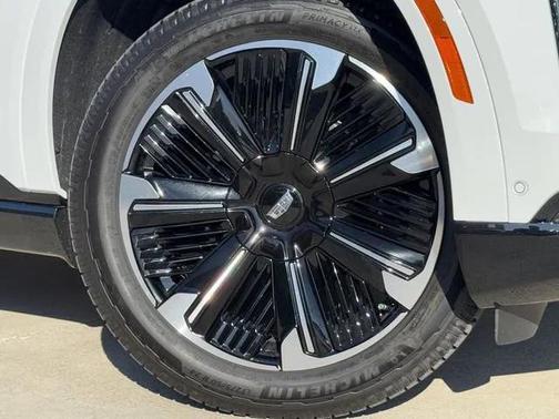 2025 Cadillac Escalade IQ Sport 2