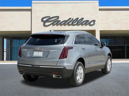 2025 Cadillac XT5 Luxury