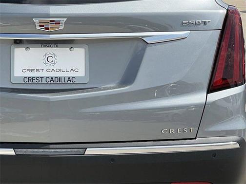 2025 Cadillac XT5 Luxury