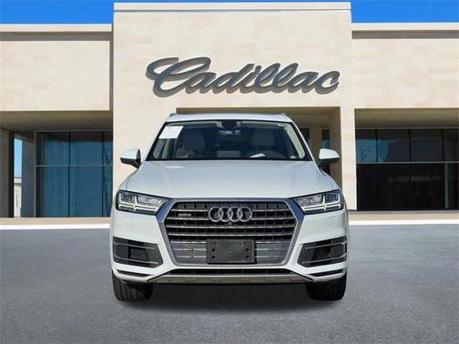 2019 Audi Q7 45 Premium Plus