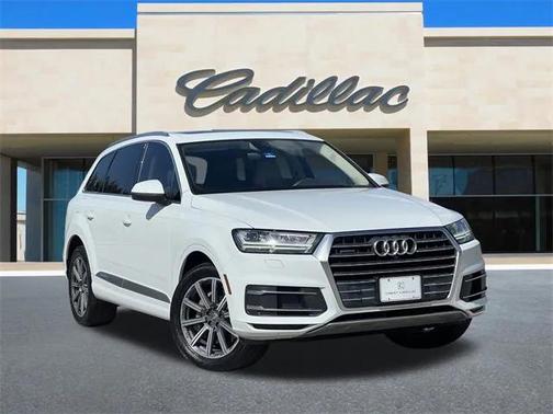 2019 Audi Q7 45 Premium Plus