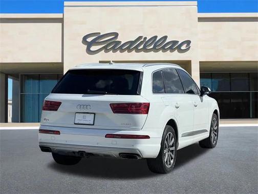 2019 Audi Q7 45 Premium Plus