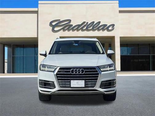 2019 Audi Q7 45 Premium Plus