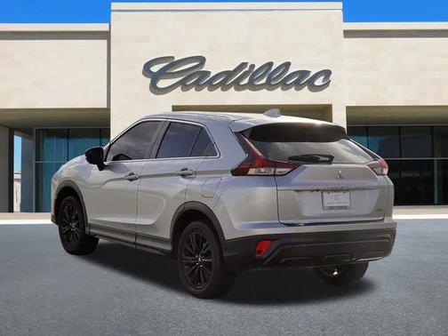 2023 Mitsubishi Eclipse Cross LE