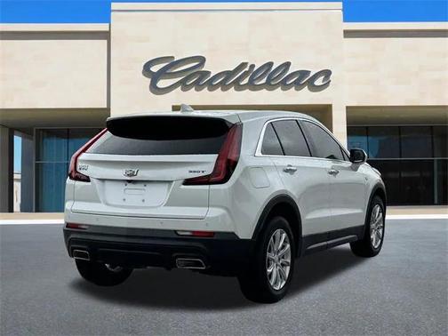 2022 Cadillac XT4 Luxury