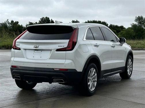 2022 Cadillac XT4 Luxury