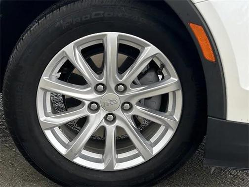 2022 Cadillac XT4 Luxury