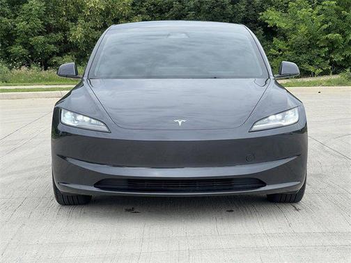 2024 Tesla Model 3 Long Range