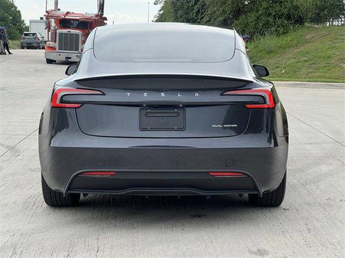 2024 Tesla Model 3 Long Range
