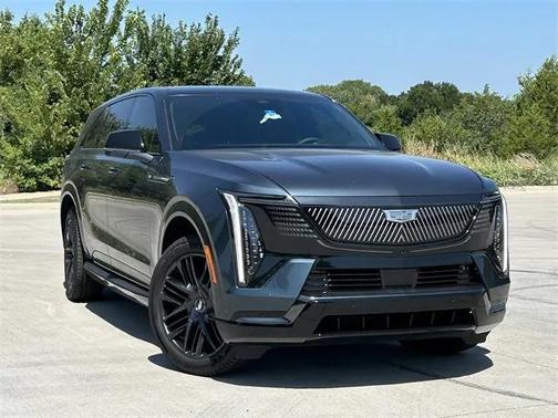 2025 Cadillac Escalade IQ Sport 2