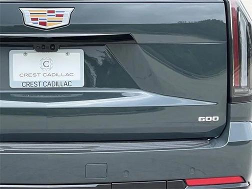 2025 Cadillac Escalade Sport