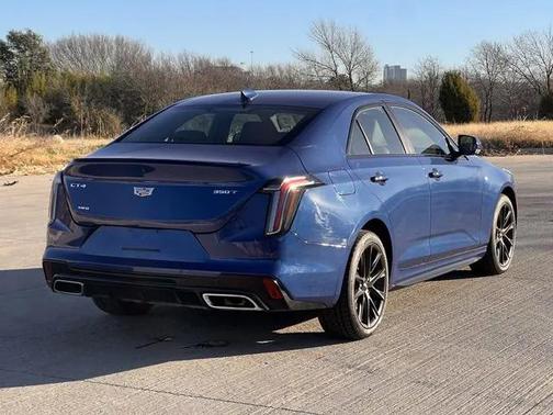 2023 Cadillac CT4 Sport