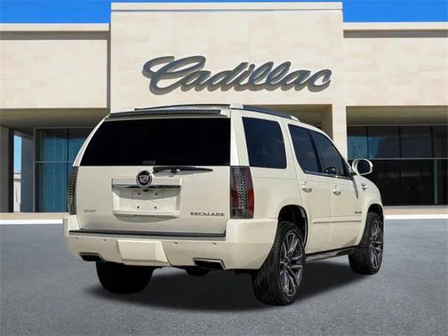 2013 Cadillac Escalade Premium
