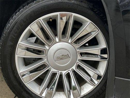 2016 Cadillac Escalade Platinum
