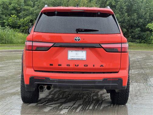 2023 Toyota Sequoia SR5