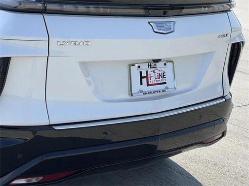 2025 Cadillac LYRIQ Luxury