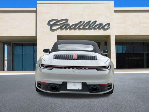 2024 Porsche 911 Carrera