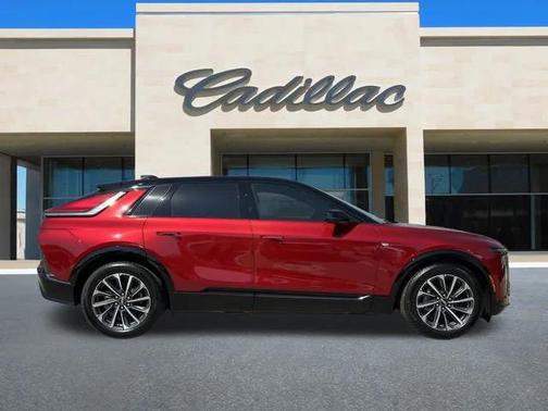 2025 Cadillac LYRIQ Sport