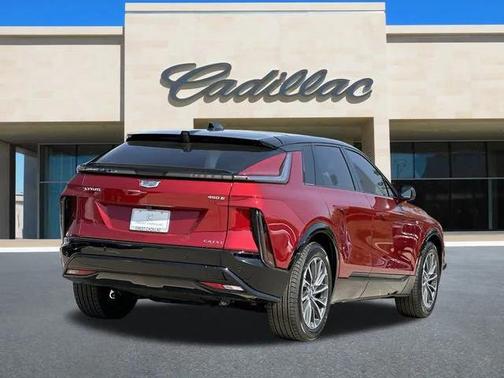 2025 Cadillac LYRIQ Sport