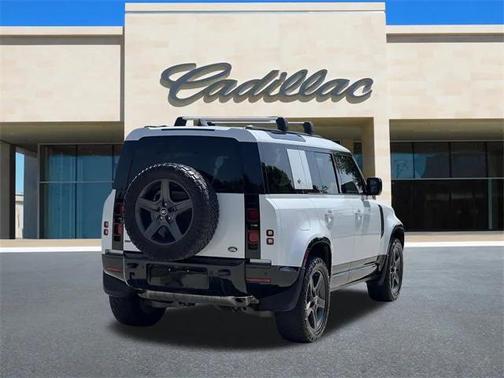 2022 Land Rover Defender 110 X-Dynamic SE