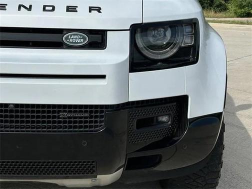 2022 Land Rover Defender 110 X-Dynamic SE