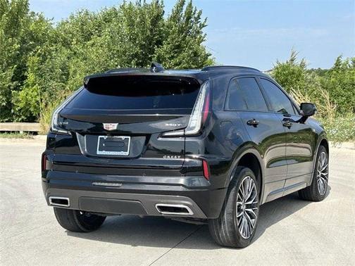 2024 Cadillac XT4 Sport